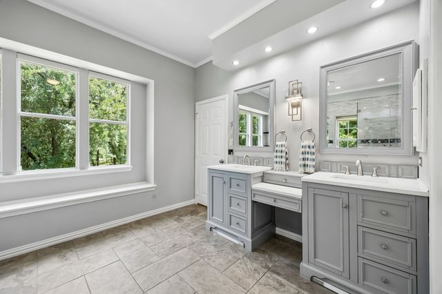 2647 Creekwood Drive, Cedar Hill, TX 75104