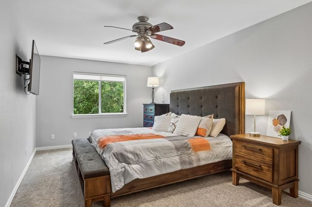 2647 Creekwood Drive, Cedar Hill, TX 75104