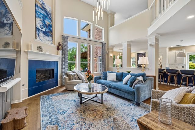 2647 Creekwood Drive, Cedar Hill, TX 75104