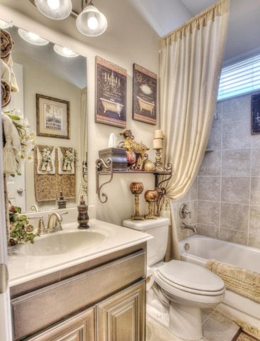 8117 Haltered Horse Lane, Frisco, TX 75036