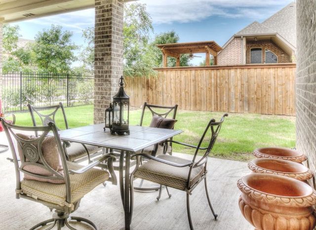 8117 Haltered Horse Lane, Frisco, TX 75036