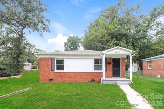 2740 Remington Street, Charlotte, NC 28216