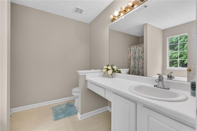 93 Eva Drive, Hampton, GA 30228