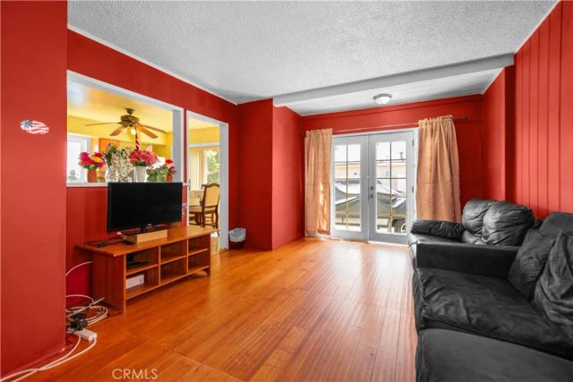 582 E 67th, Inglewood, CA 90302