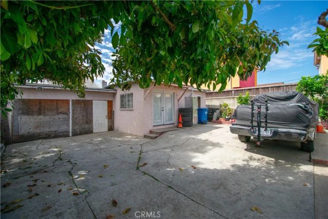 582 E 67th, Inglewood, CA 90302
