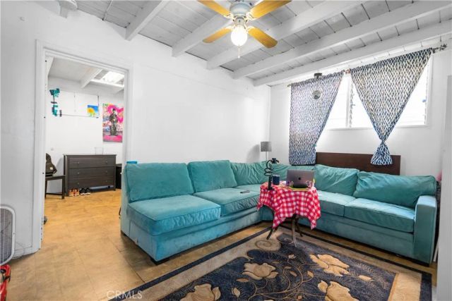 582 E 67th, Inglewood, CA 90302
