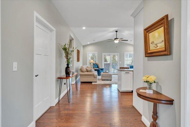 341 Bermuda DR, Hardy, VA 24101