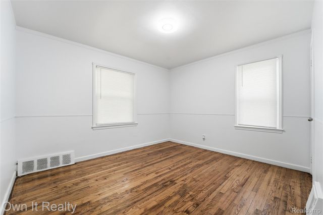 8290 Stout Street, Detroit, MI 48228