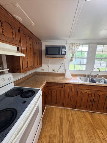 425 E Main Street, West Union, SC 29696