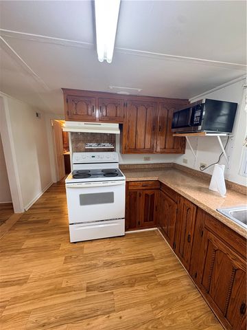 425 E Main Street, West Union, SC 29696