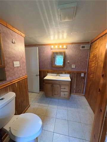 425 E Main Street, West Union, SC 29696