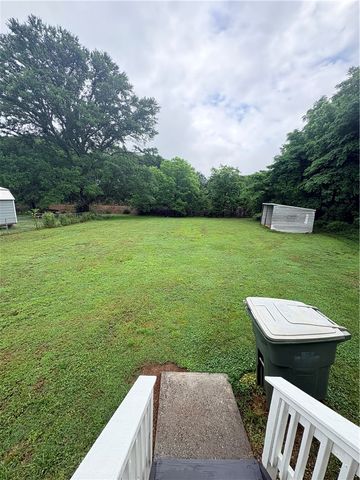425 E Main Street, West Union, SC 29696