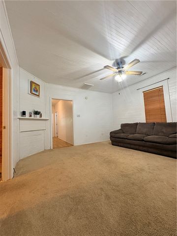 425 E Main Street, West Union, SC 29696
