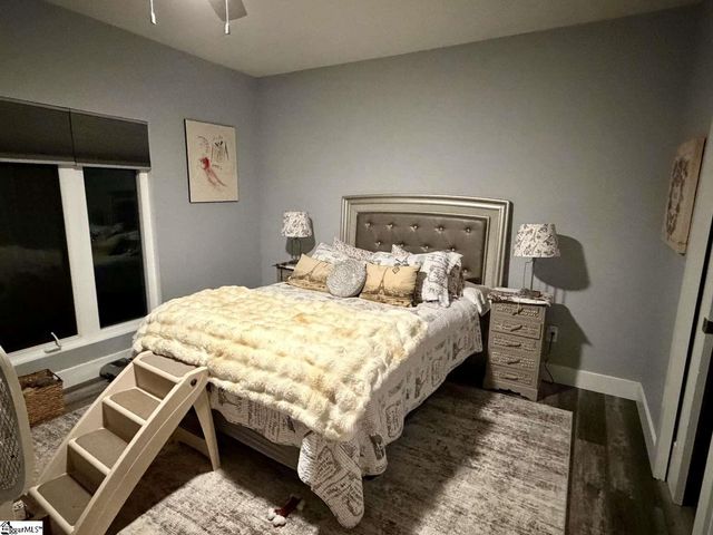 111 N Hogan Drive, Westminster, SC 29693