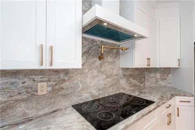 210 Chatfield Place, Roswell, GA 30075