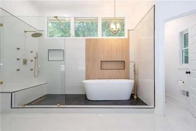 210 Chatfield Place, Roswell, GA 30075