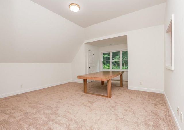210 Chatfield Place, Roswell, GA 30075
