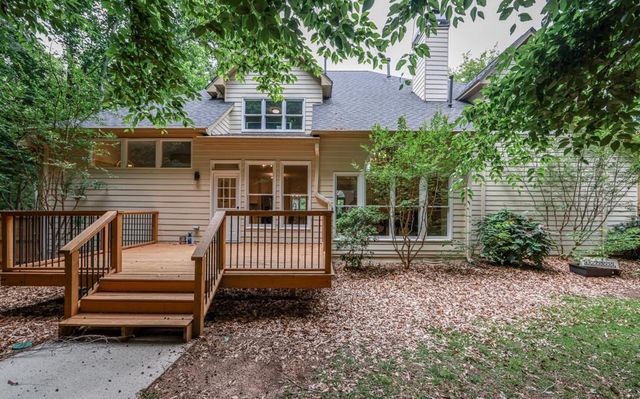 210 Chatfield Place, Roswell, GA 30075