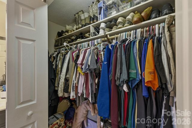 3902 Leah Belle Lane, Lenoir, NC 28645