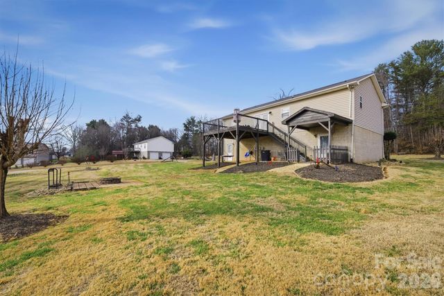 3902 Leah Belle Lane, Lenoir, NC 28645