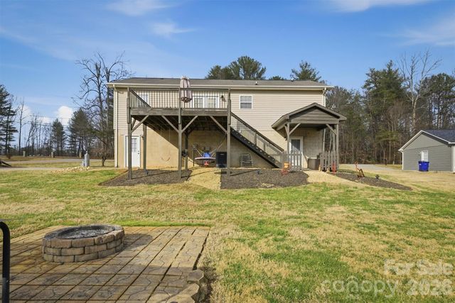 3902 Leah Belle Lane, Lenoir, NC 28645