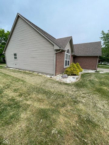 11212 Boston Way, Fishers, IN 46038