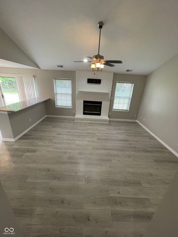 11212 Boston Way, Fishers, IN 46038