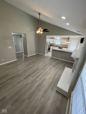 11212 Boston Way, Fishers, IN 46038