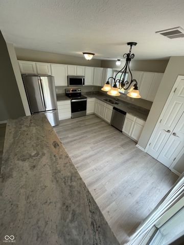 11212 Boston Way, Fishers, IN 46038