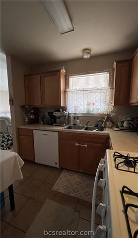 2311 Axis Court, College Station, TX 77840