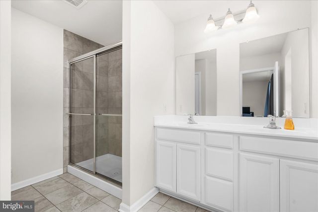 105 EDGEWATER CT, Quakertown, PA 18951