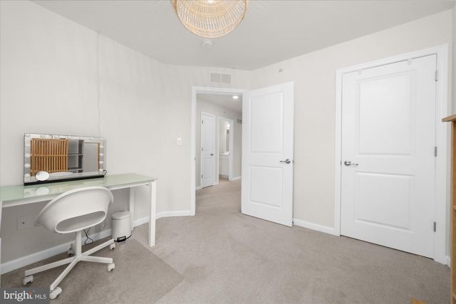 105 EDGEWATER CT, Quakertown, PA 18951