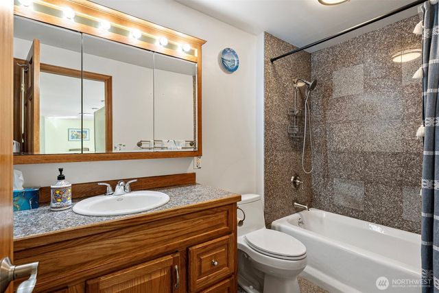 5502 N 42nd Street, Tacoma, WA 98407