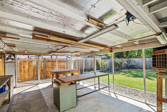 5502 N 42nd Street, Tacoma, WA 98407