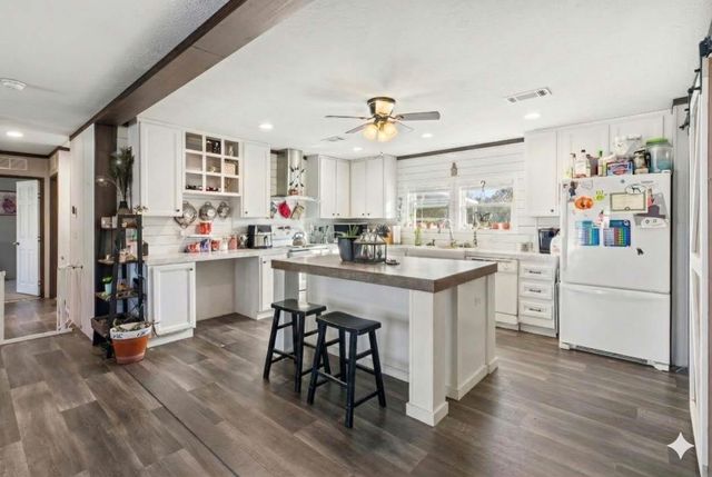 2791 Canyon Drive, Caldwell, TX 77836