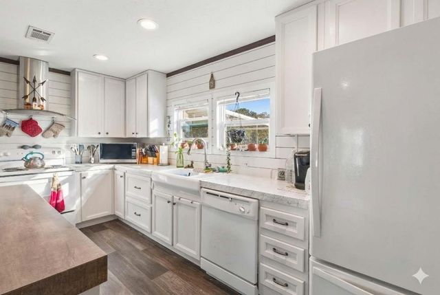 2791 Canyon Drive, Caldwell, TX 77836