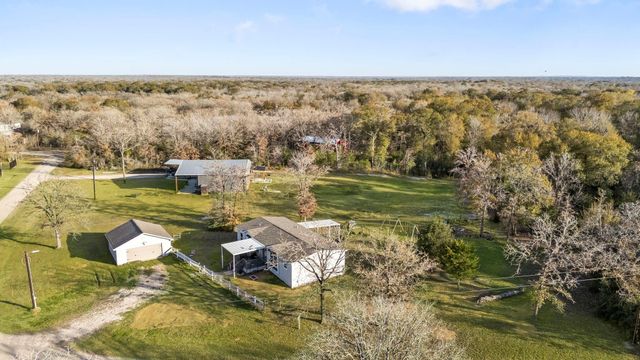 2791 Canyon Drive, Caldwell, TX 77836