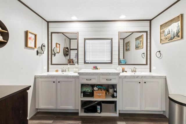 2791 Canyon Drive, Caldwell, TX 77836