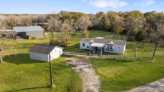 2791 Canyon Drive, Caldwell, TX 77836
