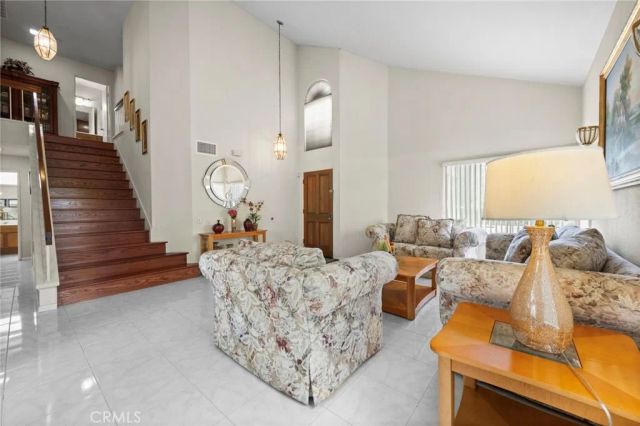 605 Bronco, Walnut, CA 91789