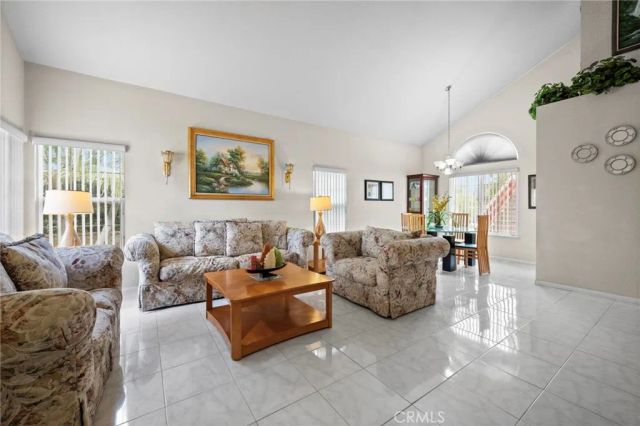 605 Bronco, Walnut, CA 91789