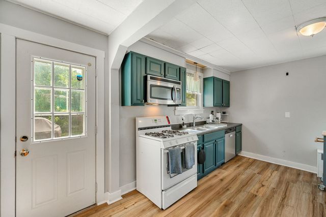 141 North Street, Winooski, VT 05404