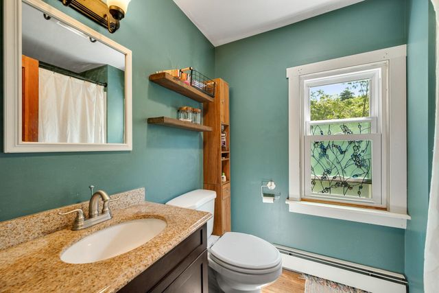 141 North Street, Winooski, VT 05404