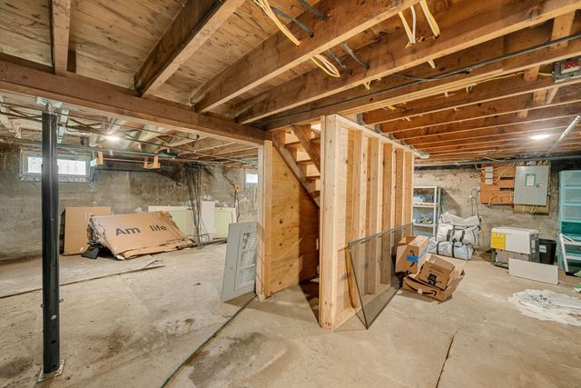 141 North Street, Winooski, VT 05404