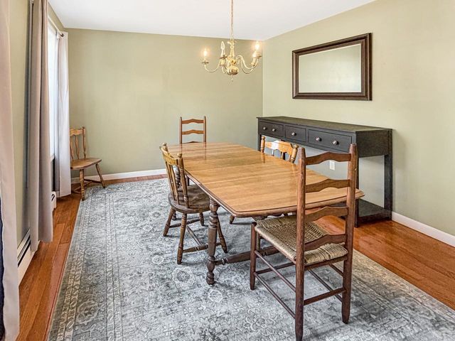 42 Wilkinson Drive, Essex Junction, VT 05452