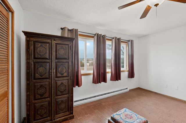 8 Pamela Place, Tijeras, NM 87059