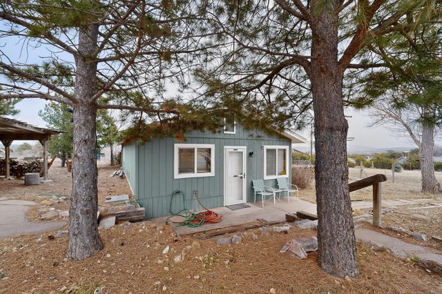 8 Pamela Place, Tijeras, NM 87059