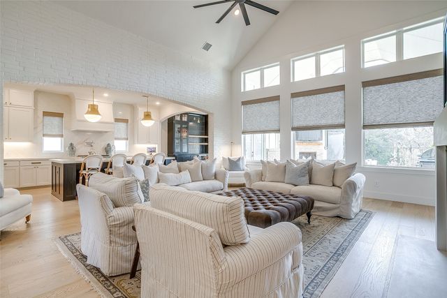 224 Catbird Trail, Aledo, TX 76008