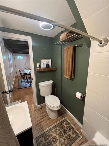 15 Riverview Road, New Milford, CT 06755