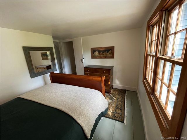 15 Riverview Road, New Milford, CT 06755